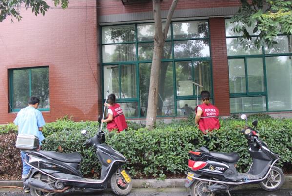 開(kāi)荒保潔.jpg 開(kāi)荒保潔.jpg